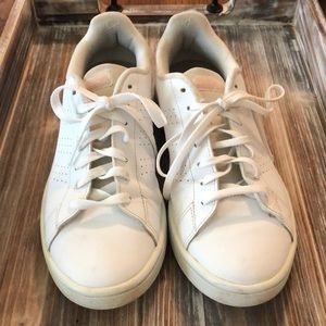 Adidas Womens Advantage Base White.  GUC